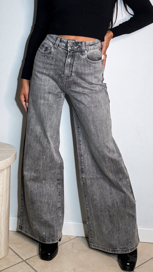 Jeans Grigio a Gamba Ampia con Strass